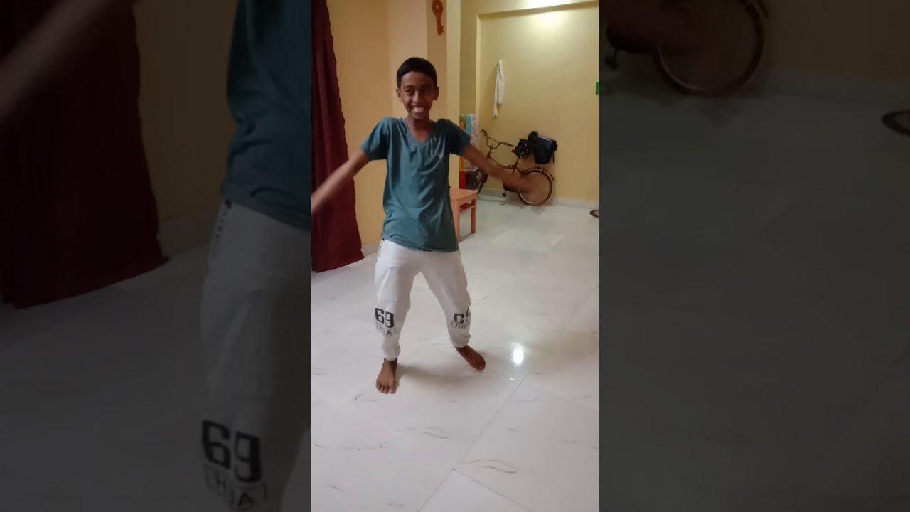 Kasitoo dance by my nephew 😜