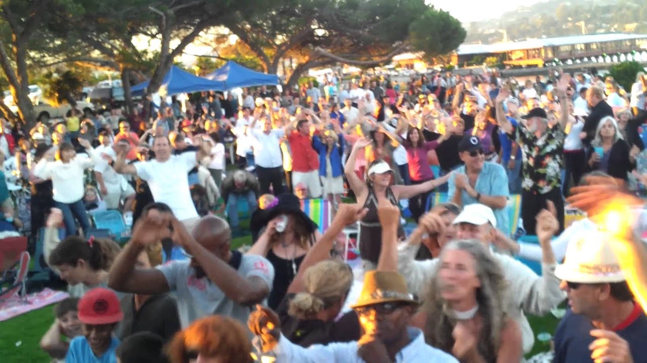 Medicine Ball Band featuring Terrie Odabi "Dancing in the Park