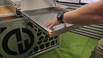 Dunn & Watson 4wd Fridge Slide with Cutlery Drawer