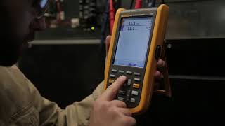 Fluke 120B Series Gambaran Umum Osiloskop Genggam ScopeMeter® Industri