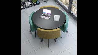 Круглый стол, серая столешница, 4 цветные стулья из ткани - Кухонный комплект, 90*90.