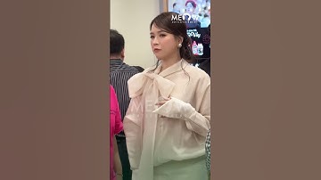 Cận cảnh nhan sắc bà mẹ trẻ Sam xuất hiện cực xinh ở sự kiện, ai nghĩ đã 2 con cơ chứ!