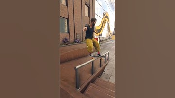 A SMOOTH and REALISTIC Line at Highline Bridge in @skate! 🥳 #shorts