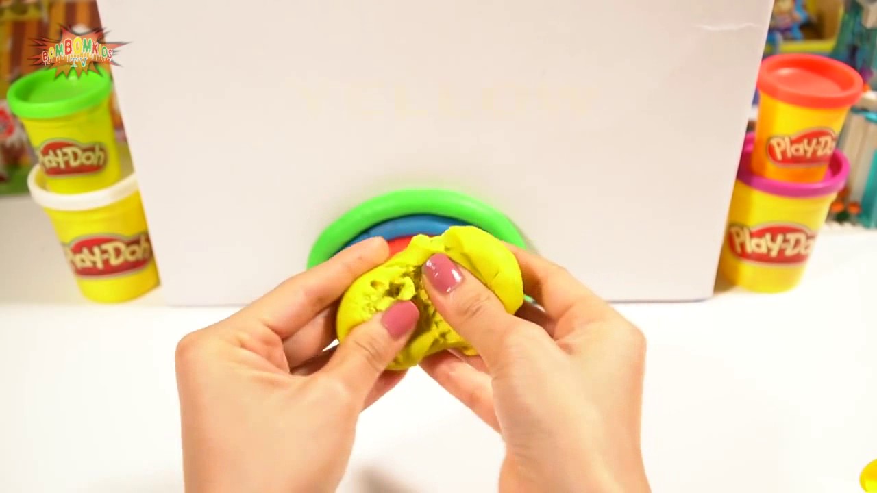 Play Doh vs Moon Dough Popcorn Makers Ice Cream Treats Playsets Video For Kids