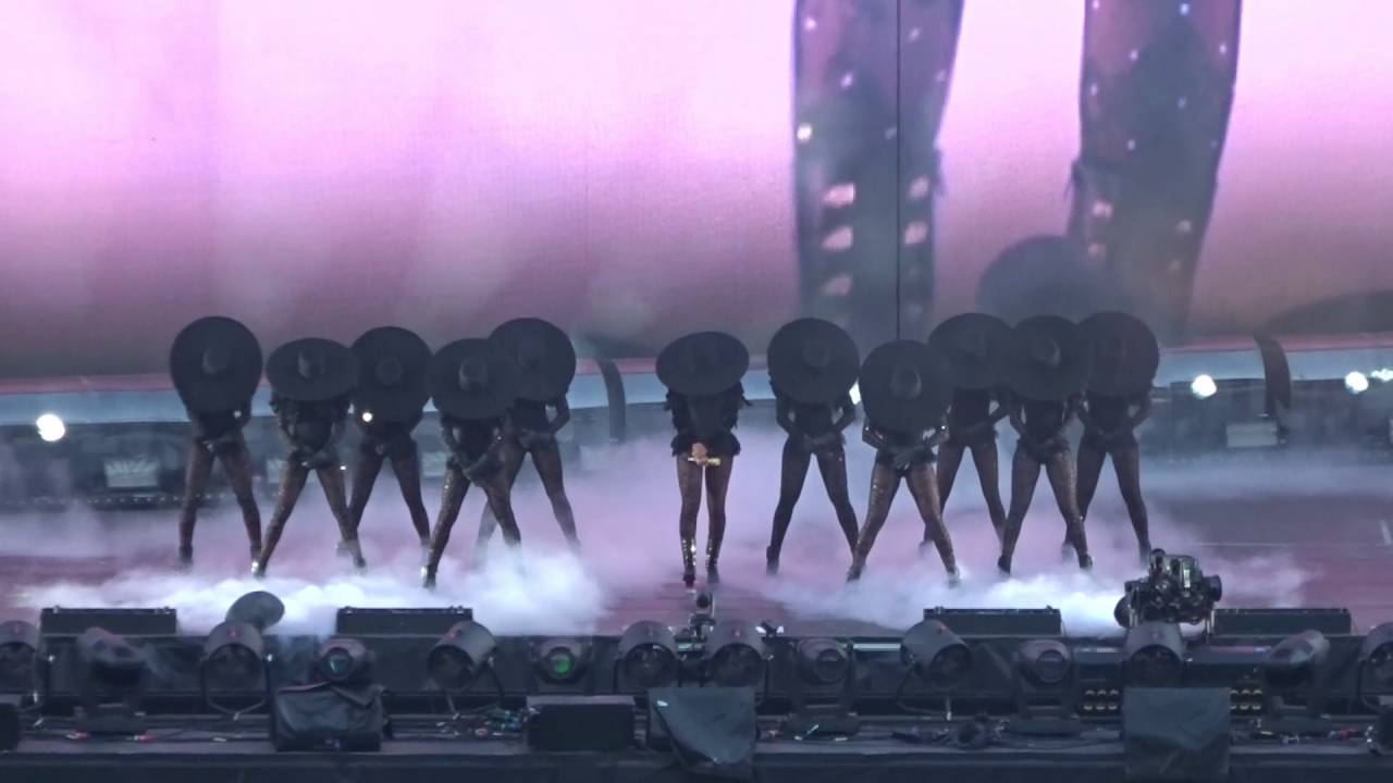 31/07/2016 - Beyoncé - Formation live au Stade Roi Baudoin Bruxelles