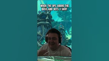 when the dps aggro the boss and get 1 shot #wow #worldofwarcraft #warcraft