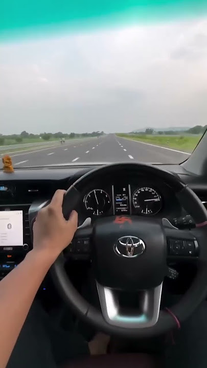 Toyota Fortuner Legends Top Speed ​​😨 #fortuner #fortunerlover #automobile #shorts #topspeed