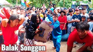 Full Kesurupan! Pemuda baju merah jangan sampai lolos | Jaranan Sekar Sari Live di Balak Songgon