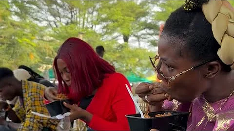 HILARIOUS Eating competition With Tomike, Enioluwa At The Firewood Jollof Festival| MUKBANG