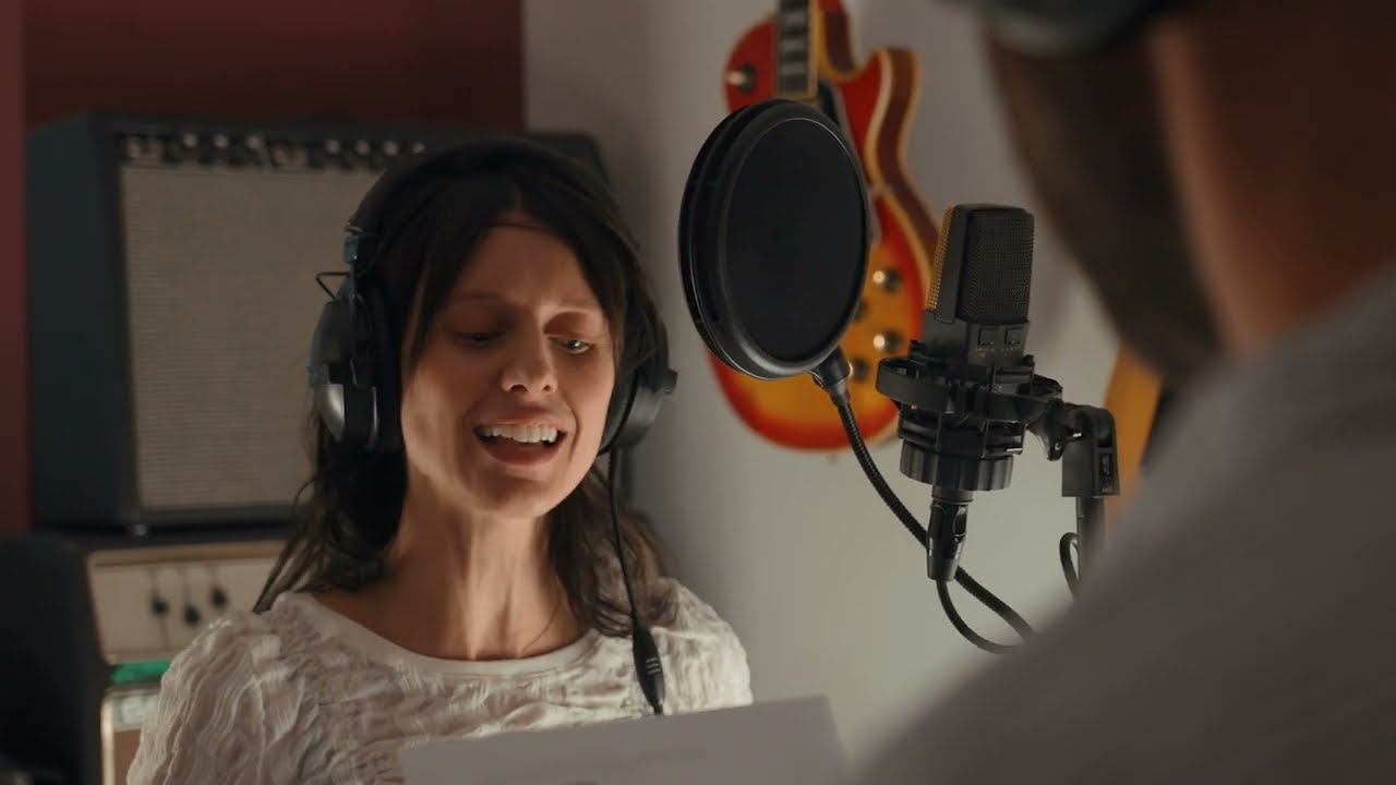 EL BUS DE LA VIDA - Canción Oficial (Videoclip)