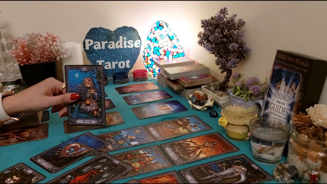 خرجت من حياته و لم تخرج من قلبه💔يتألم بصمت و يموت من التعلق😩يراك حوله بكل مكان🥺هل ينهي الفراق قريباً