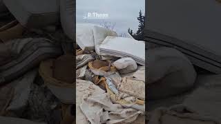 Μπαζότοπος στον Εύοσμο-  Εκατοντάδες στρώματα - Ο Δήμος σηκώνει τα χέρια