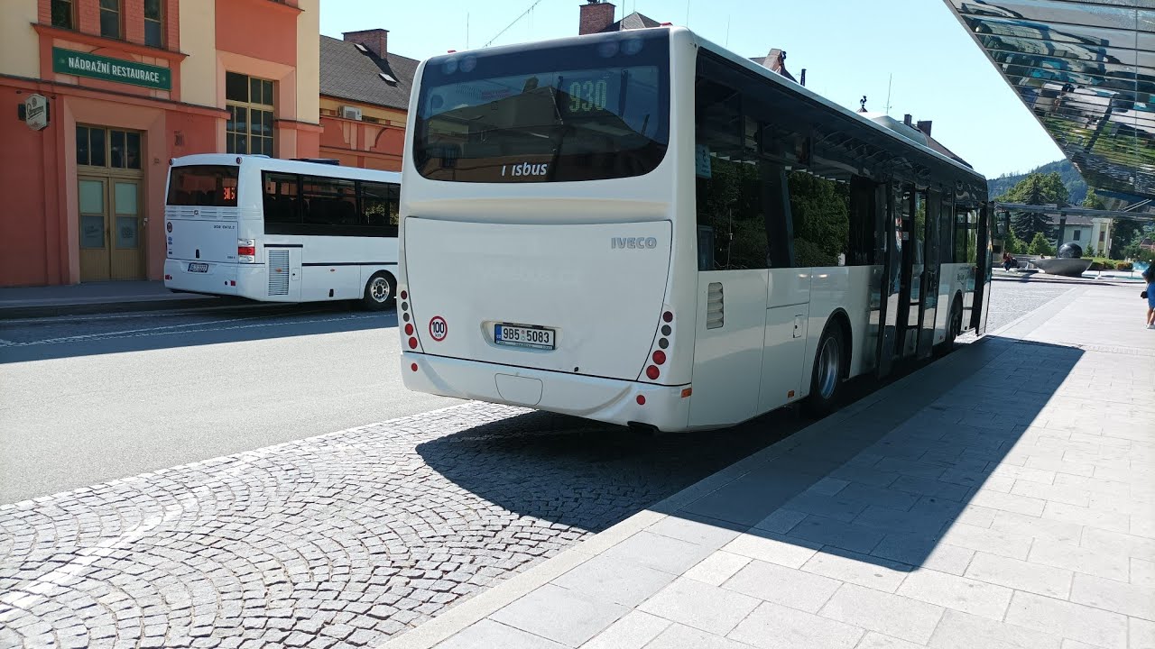 První den nových dopravců v Pardubickém kraji: Irisbus Crossway LE 12M | 9B5 5083 | ZDAR