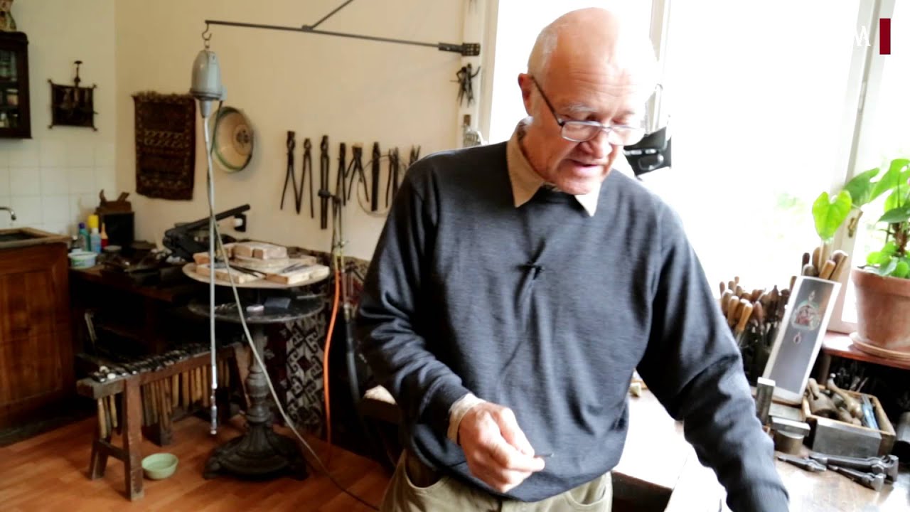 Ötvösművészek műhelyében – Muharos Lajos