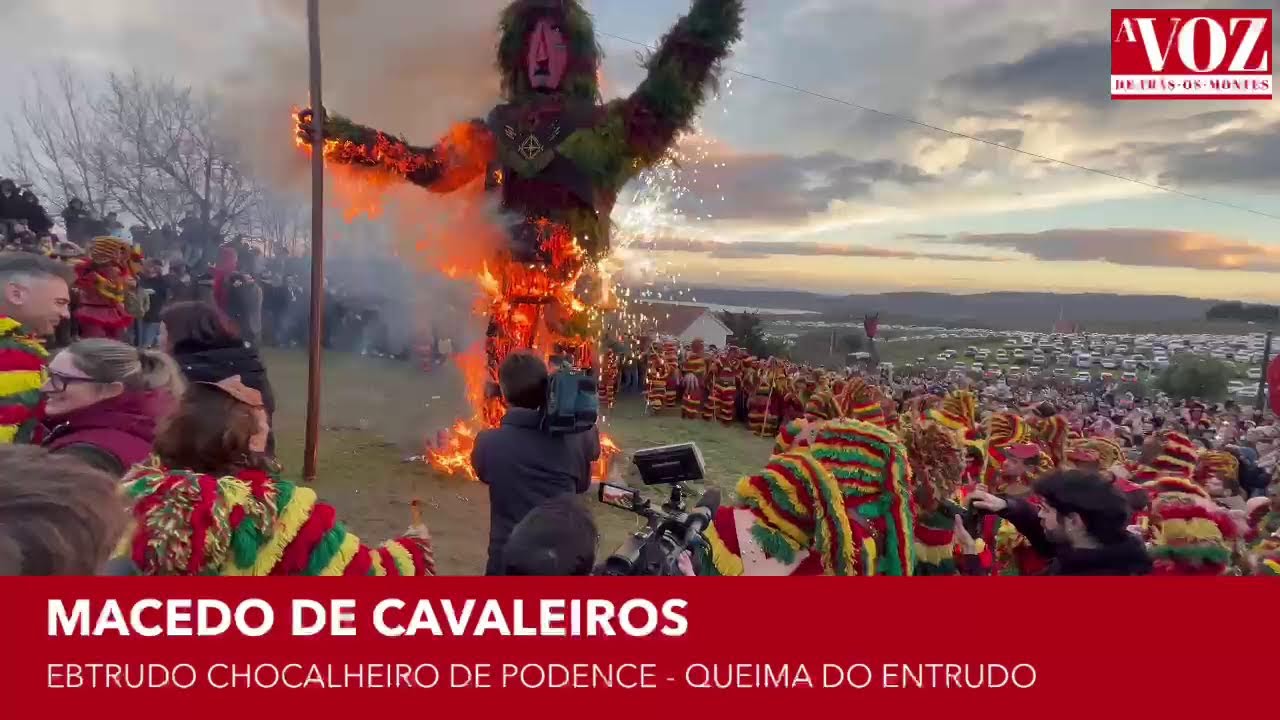 \\ Entrudo Chocalheiro de Podence