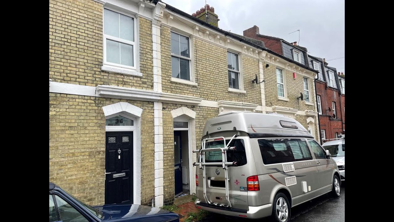 35 Brightland Road, Eastbourne, East Sussex, BN20 8BE December 2023 Auction YouTube