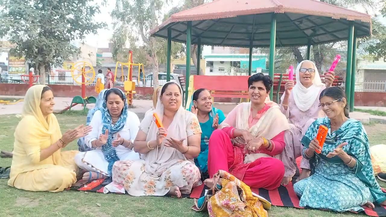 💃होली का भजन 👉 ‌ मन वृंदावन में #जाना र गोरा# चलो ना साथ 🙏 like #share# subscribe