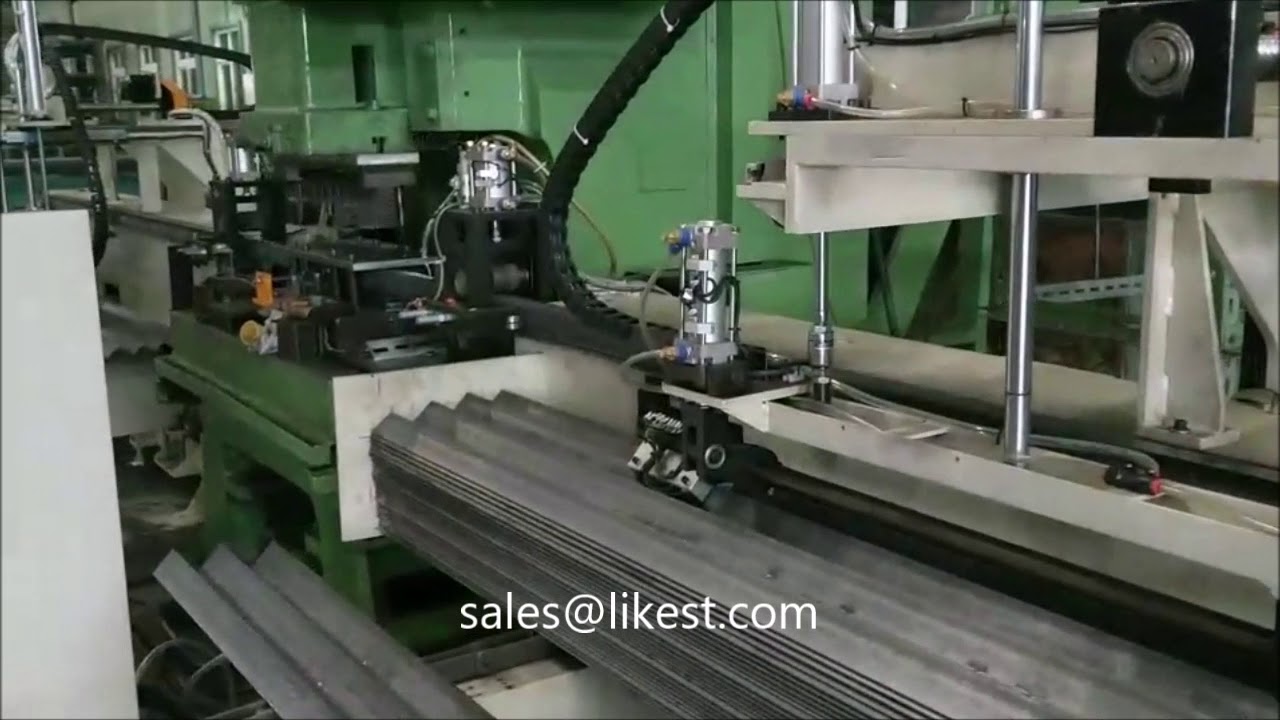 automatic angle punching line