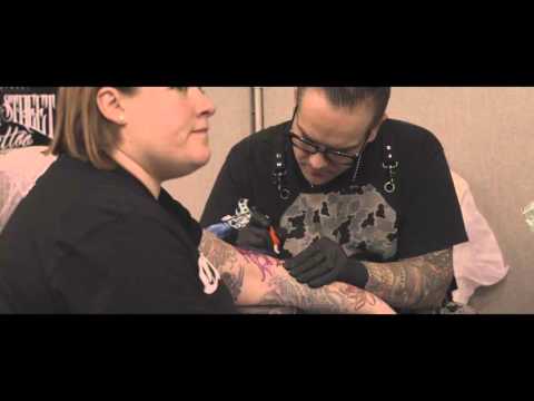 Video till Möt tatueraren Dan Smith från LA Ink