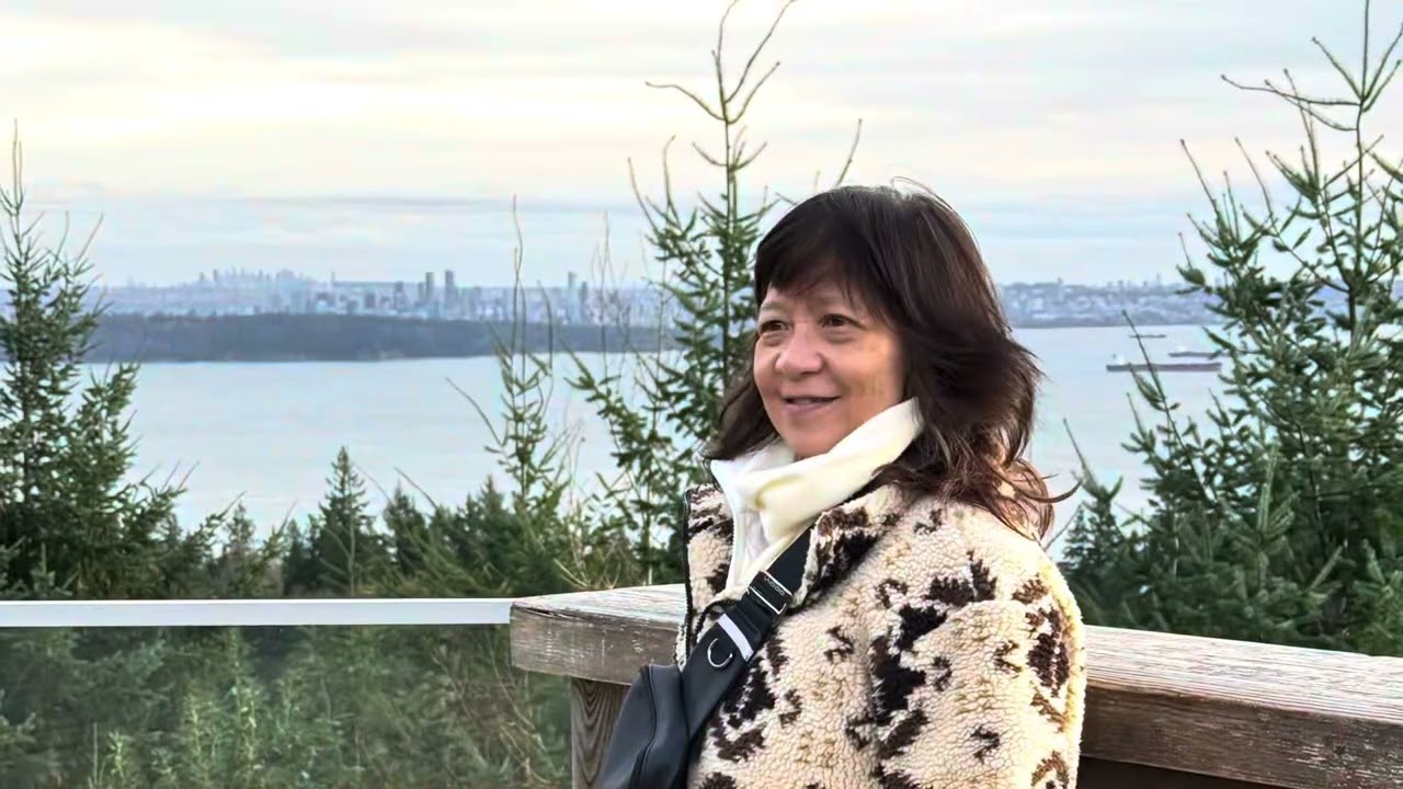 Bowen Lookout Trail, West Vancouver, BC