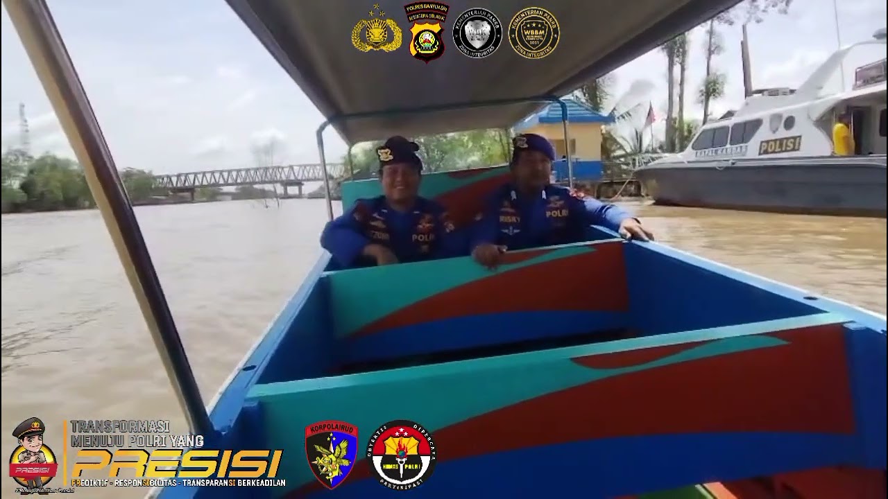 Satpolairud Jumat Berkah Desa Bunga Karang 