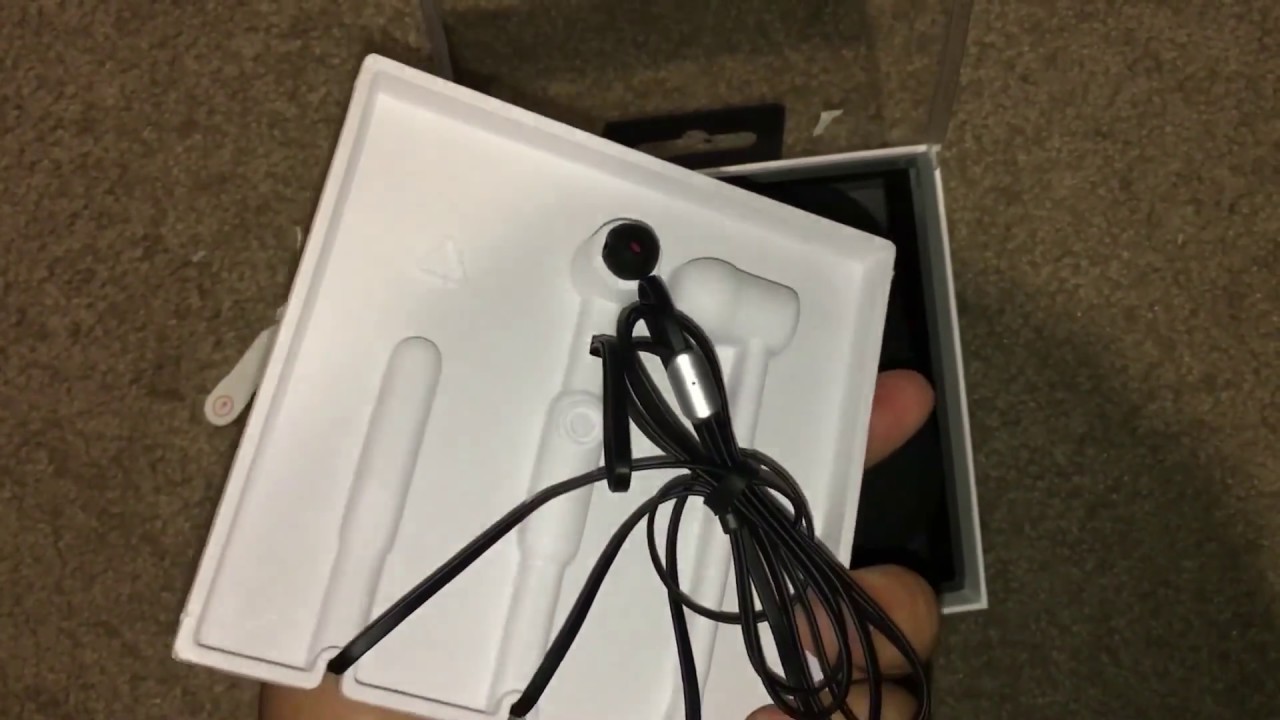 urbeats 2 space grey