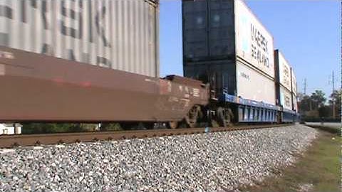 CSX northbound intermodal train Q198 in Smyrna,GA