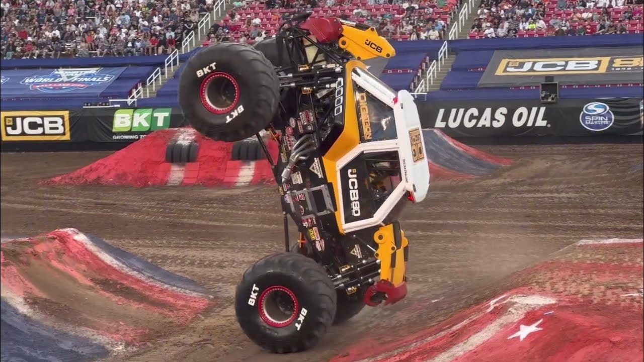 Monster Jam World Finals 24 SKILLS CHAMPION!! JCB DIGGATRON
