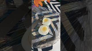 Yumurtanın sarısı yok gibiii 😂 İlk defa görenler #keşfet #viral #camping #food #travel #yumurta Resimi