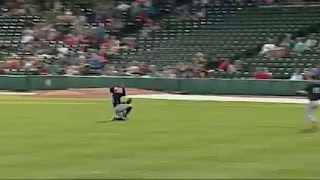 Toledo's Machado makes a bare hand grab