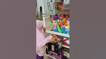 Thumbnail of mesin capit boneka scene 66 capit kampung #auliyasubarkahcapit #tidakselaluberhasil #auliyayoutubbb