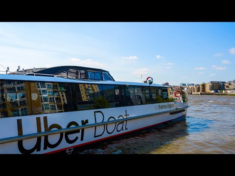 رحلة على متن قارب أُوبر في نهر التيمز بلندن Uber Boat In Thanes River In London