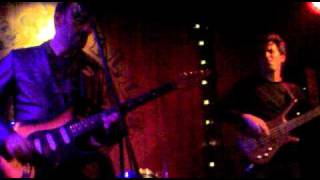 Video thumbnail of "Johnny Perez Trio en Bluesville  - The Sky is Crying"