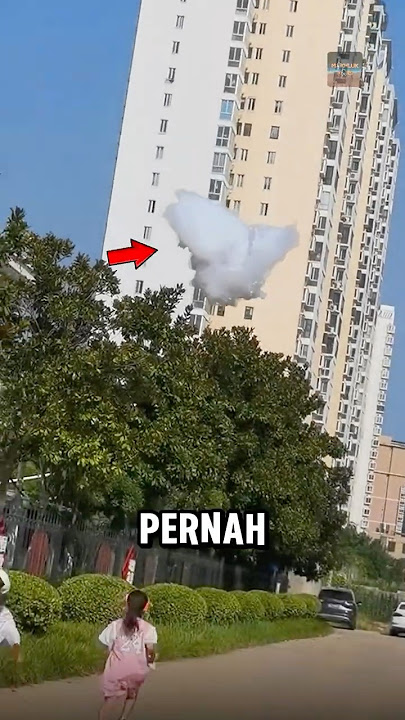 Kenapa awan ini bisa turun dari langit😨