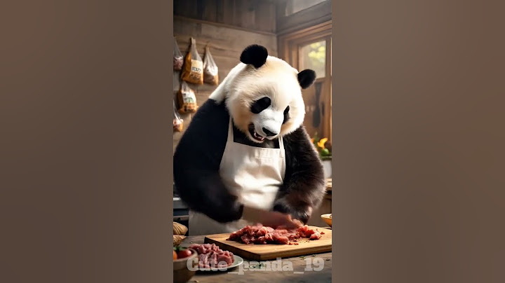Watch This Panda Whip Up His Own Meal! Gourmet Panda Makes His Own Lunch!