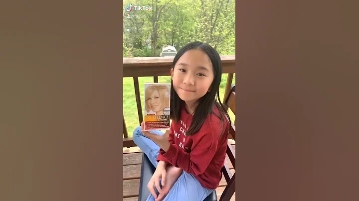 Janet Gets Her Hair Colored on TikTok / Janet and ...