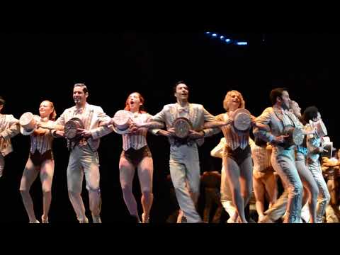 Escena del musical 'A Chorus Line', de Antonio Banderas, en Madrid