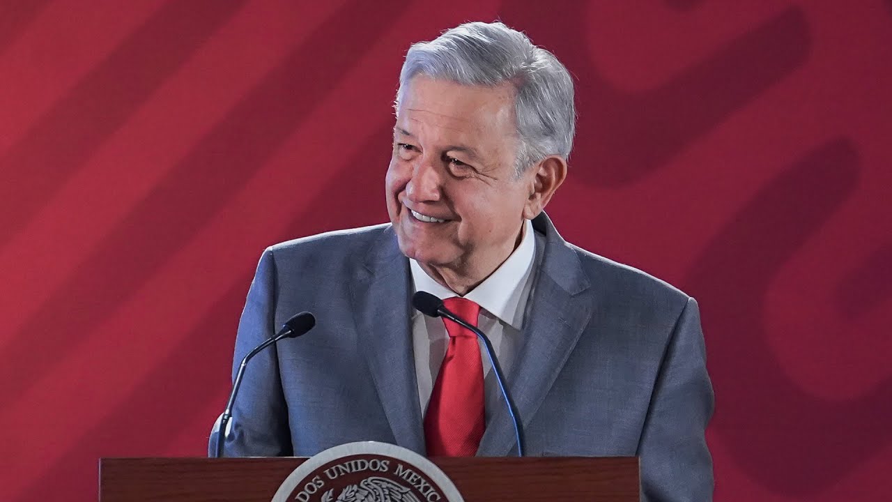 amlo Presidente AMLO presenta ex funcionarios que frenaron desarrollo de CFE
