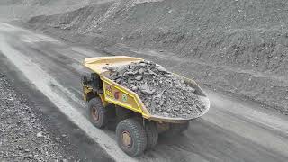 Cat® 794 AC: Helping Mines Achieve More