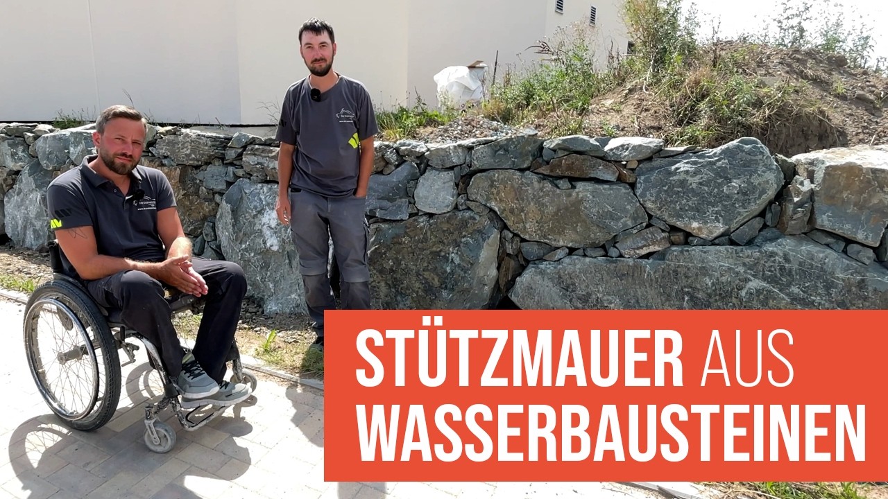 Wie man eine Stützmauer aus Wasserbausteinen baut: Die Bau-Doku
