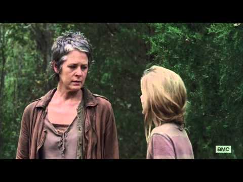 The Walking Dead Carol Kills Lizzie HD