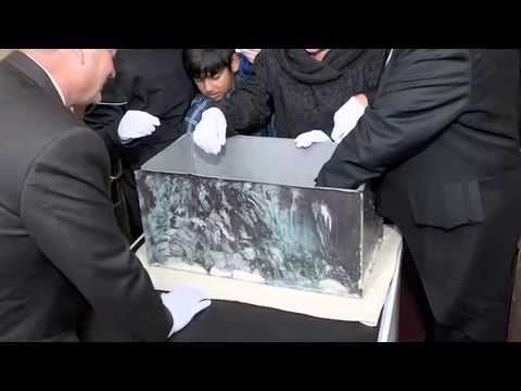 Смотреть «Alberta Legislature Building Centennial - 1912 Time Capsule» на YouTube Смотреть «Alberta Legislature Building Centennial - 1912 Time Capsule» на YouTube