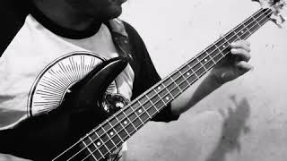 Video thumbnail of "Tocando el cielo charlie monttana (cover bass)"