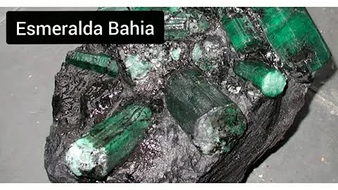 Como que é a pedra esmeralda?