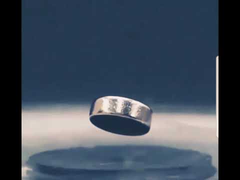 Levitacija magneta nad superprovodnikom