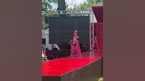 Thumbnail of Kaci the model “LITTY”