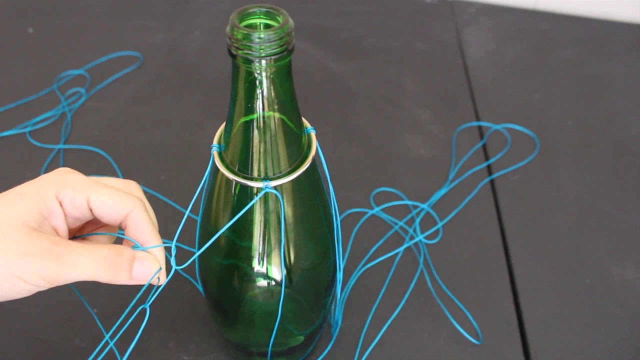 DIY Recycled Bottle Bird Feeder with Macramé 🕊️