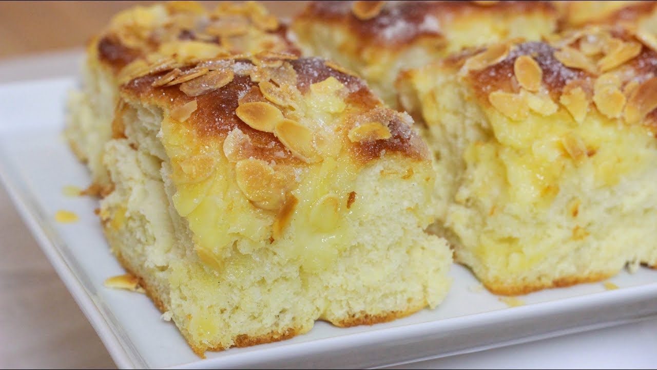 Saftiger Butterkuchen nach Oma&amp;#39;s Rezept - Soooo lecker - YouTube