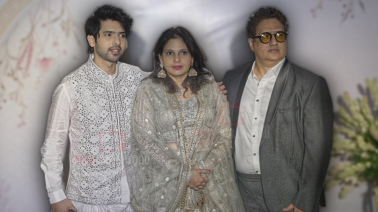 Armaan Malik With Mom Jyoti Malik And Dad Daboo Malik Cutest Family At armaan-malik-with-mom-jyoti-malik-and-dad-daboo-malik-cutest-family-at