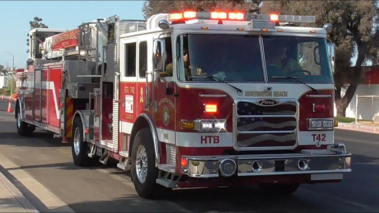 Huntington Beach Fire Dept. Truck 42 Responding 9/10/2025 - YouTube